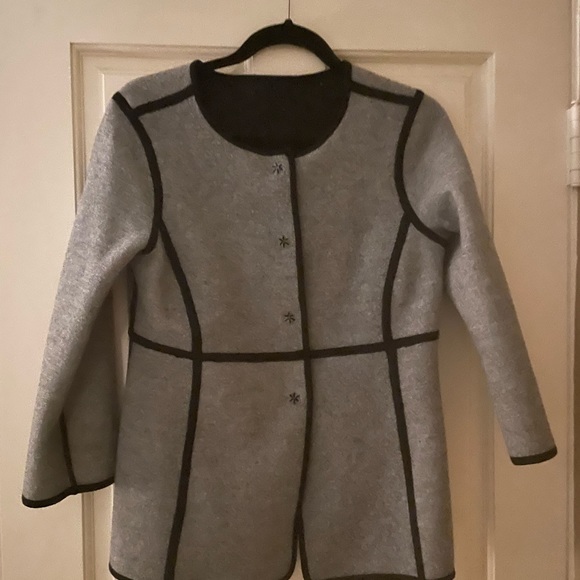 Classiques Entier Reversible jacket size small - Picture 4 of 4